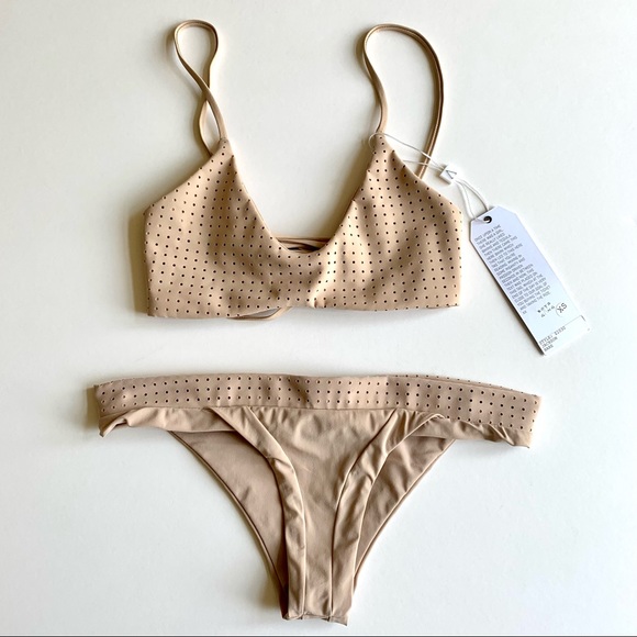 BOYS + ARROWS “Jackson” Bikini (**TOP ONLY**) in Nude / Bare NWT! - Picture 1 of 4